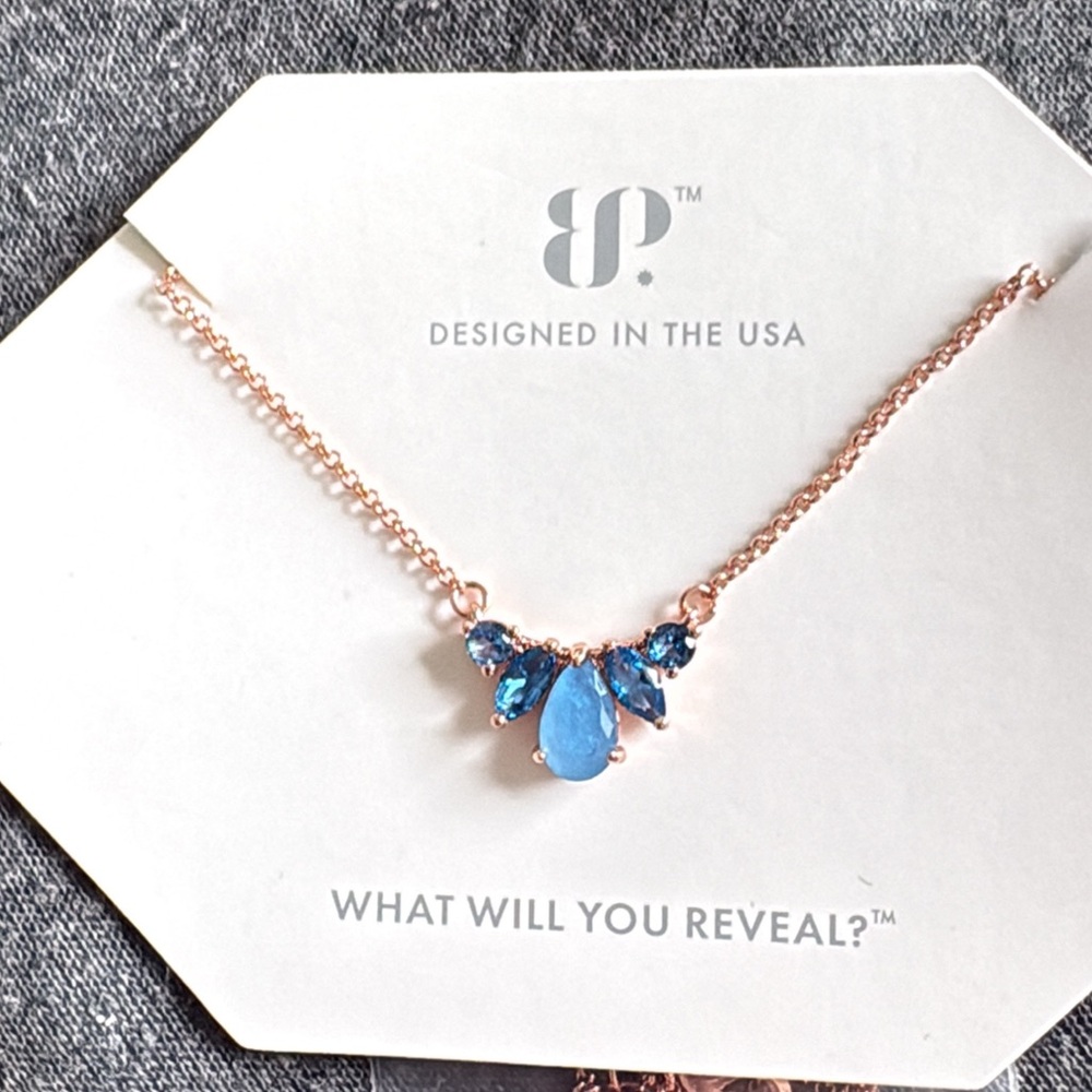 Radiant Sapphire and Gold Pendant Necklace